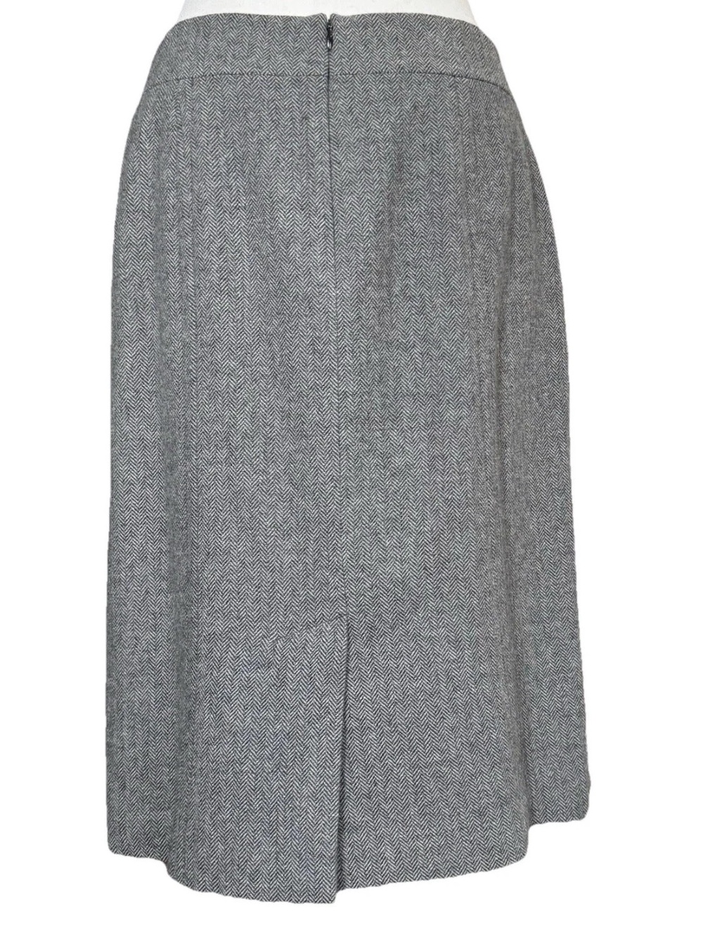 Banana Republic Gray Herringbone Wool Blend Pencil Skirt Size 6 Workwear Office - Picture 2 of 6